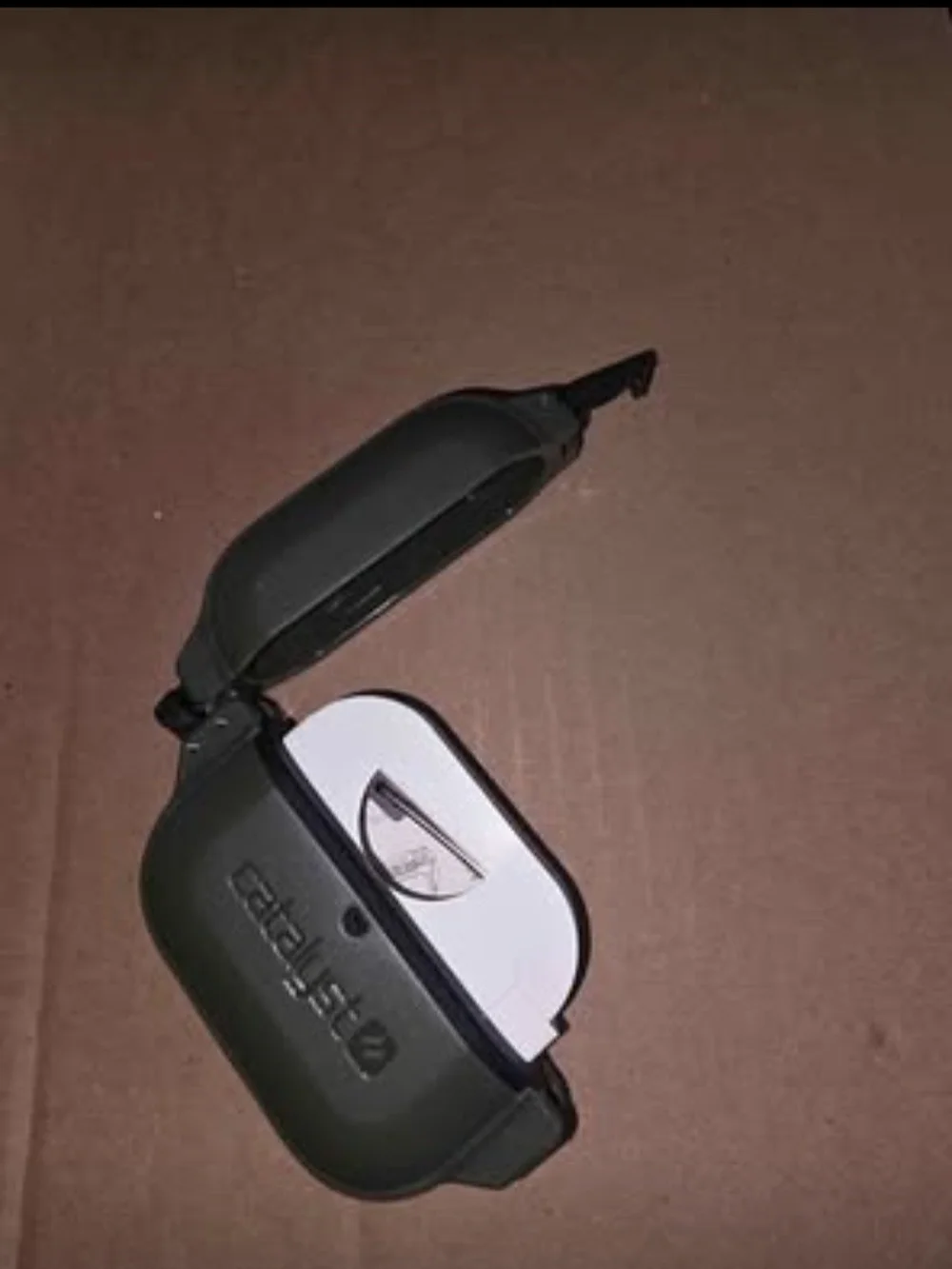 Wireless True Noise-Cancelling Earbuds in White